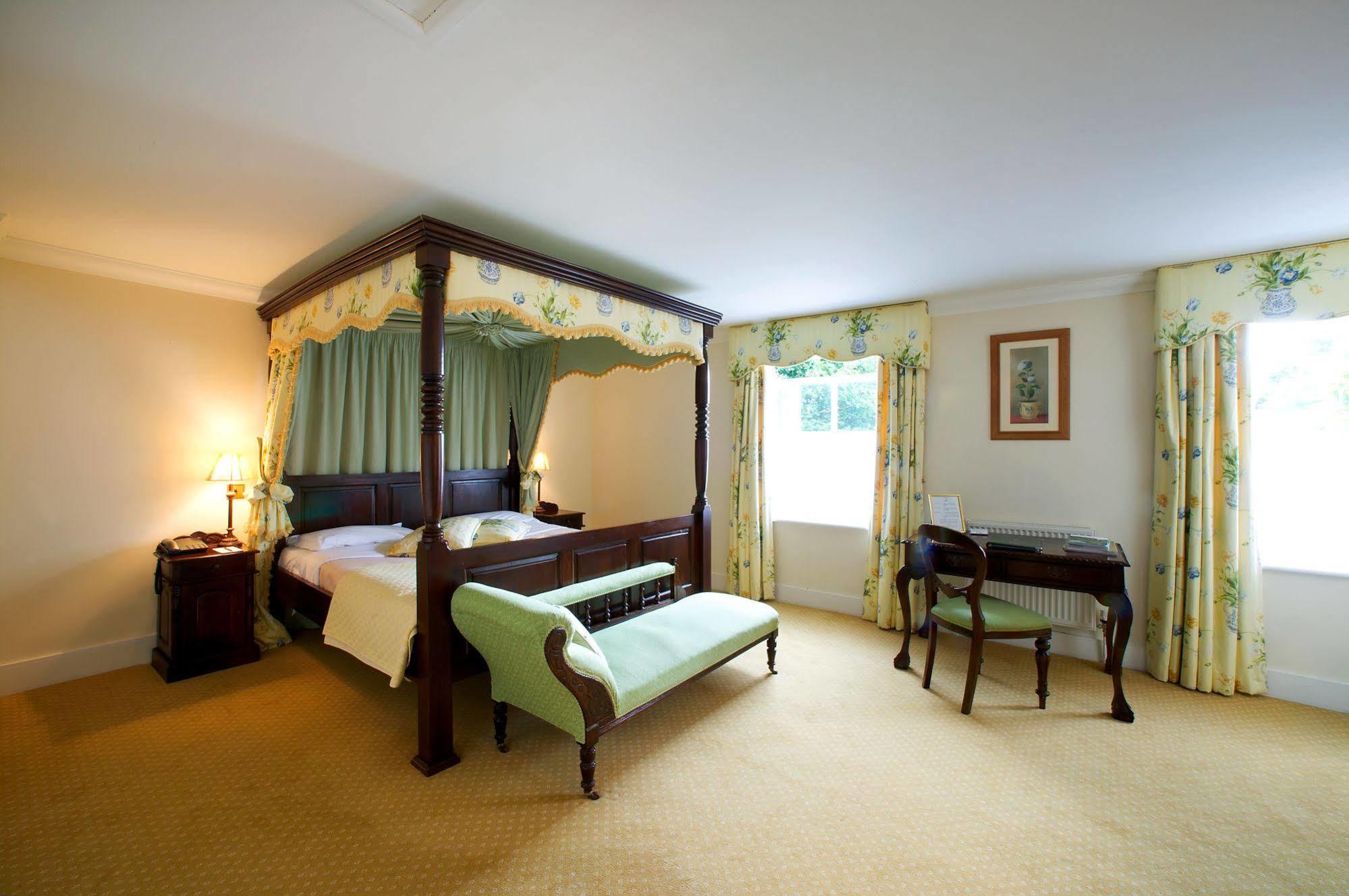 Esseborne Manor Otel Hurstbourne Tarrant Dış mekan fotoğraf