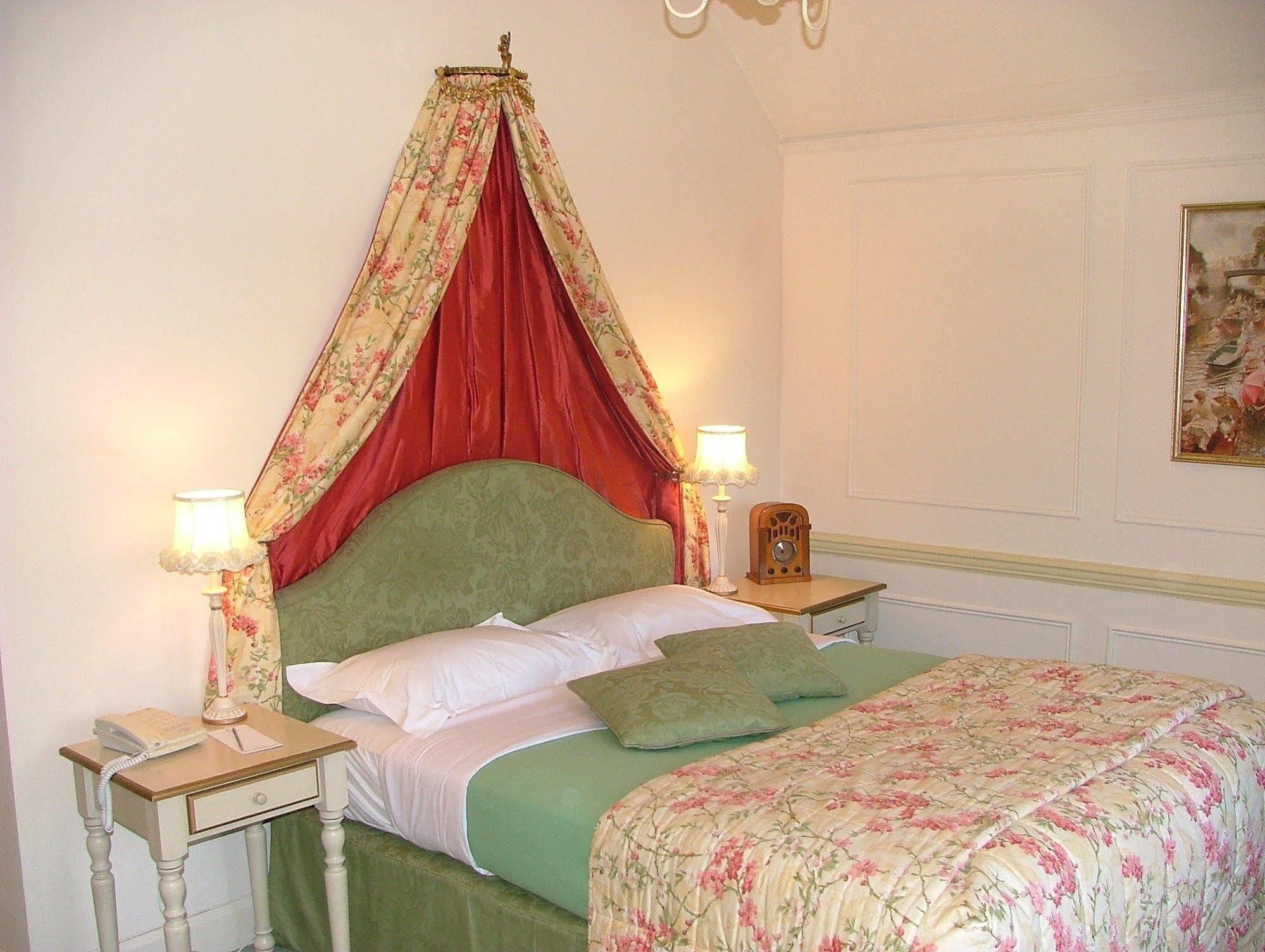 Esseborne Manor Otel Hurstbourne Tarrant Dış mekan fotoğraf